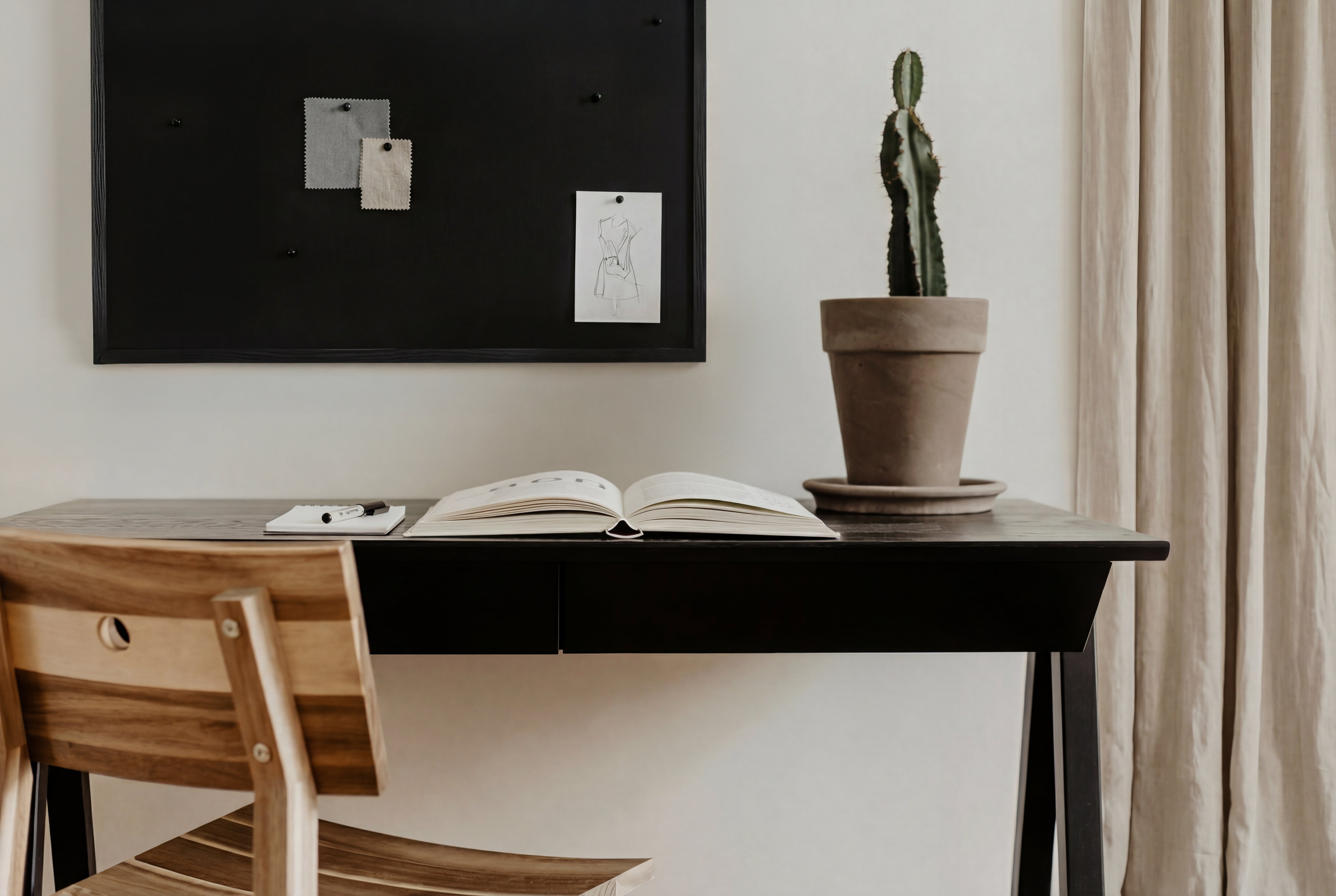 Biurko drewniane Vogel S 100x50 cm Black Oak/Black - lakier