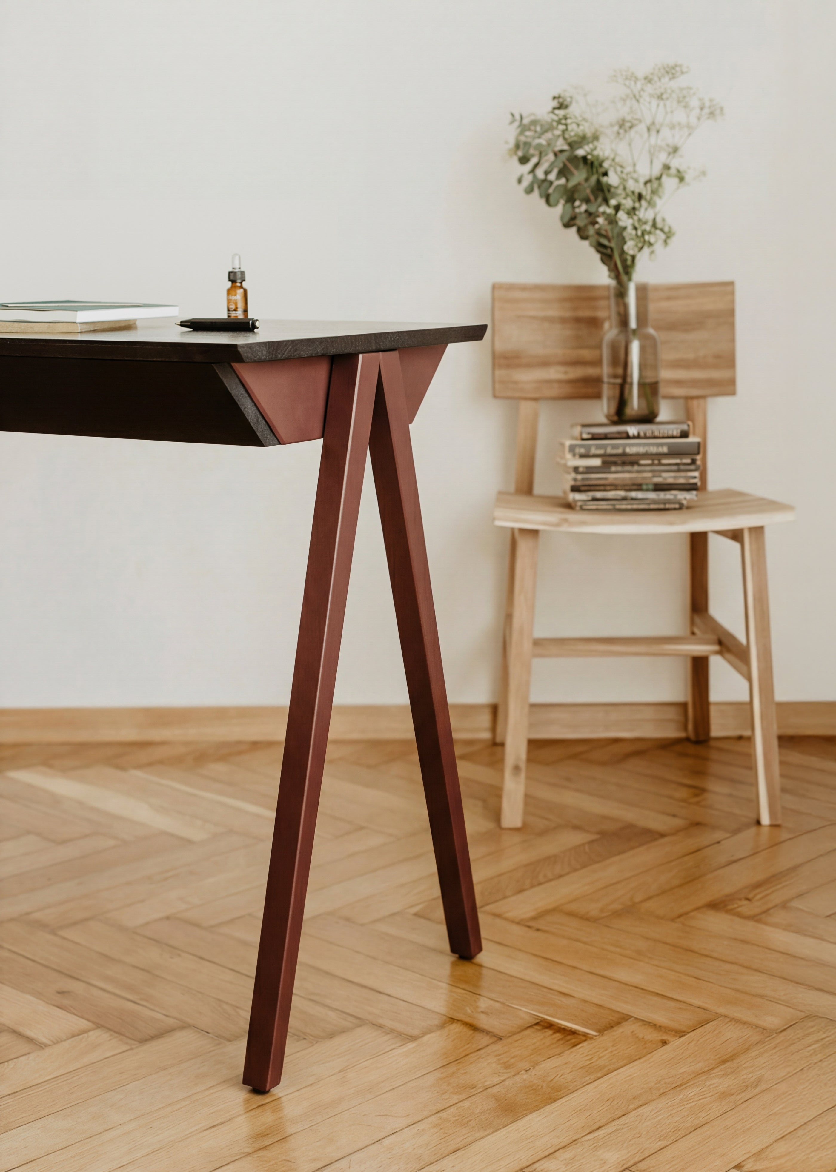 Biurko drewniane Vogel S 100x50 cm Black Oak/Russet - lakier